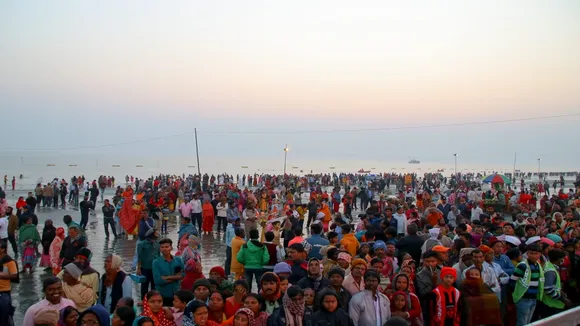 stampede during Makar Mela in Odishas Cuttack, মর্মান্তিক, মকর মেলায় যাওয়ার পথে পদপিষ্ট হয়ে নিহত ২