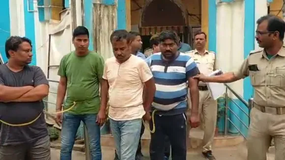 Four arrested in the name of admission to MBBS