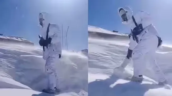 bsf,border security force,jawan,kashmir,snow,ocean