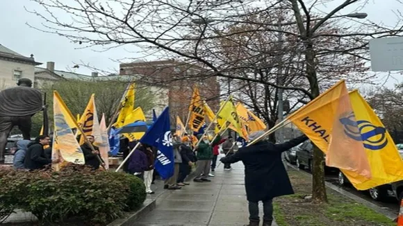 punjab police,khalistan Search Operation,Delhi Police,Amritpal Singh,Waris De Chief,Indian Journalist attacked,Indian Journalist attacked in US,Khalistani supporters