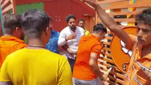 Two factions of BJP fight in Ghordaurchati in East Burdwan