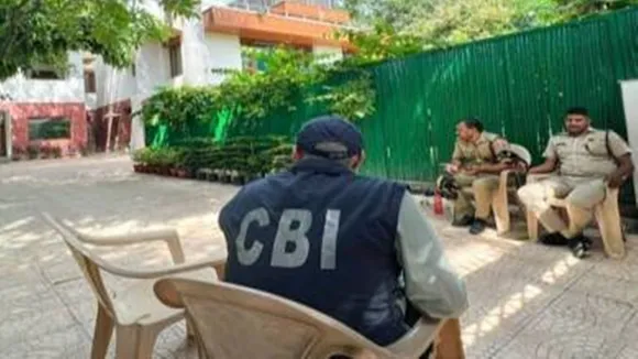 ssc scam case tmc councilor partha sarkar business man santu ganguly cbi raid , CBI-এর হাতে মারাত্মক তথ্য! সময় নষ্ট না করেই হানা কলকাতার কাউন্সিলর-ব্যবসায়ীর বাড়িতে