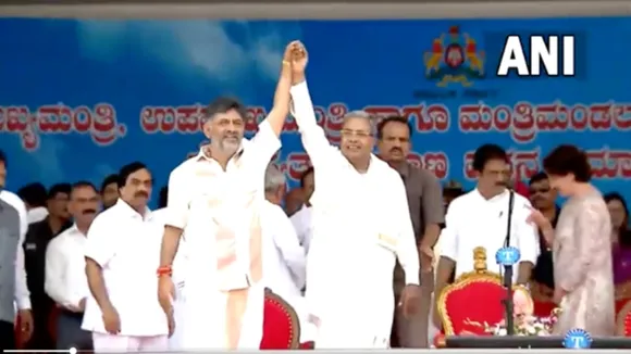 Siddaramaiah takes oath as Karnataka CM