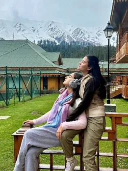 সারা আলি খান কাশ্মীর ছুটিতে
