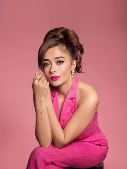 টিনা দত্ত বার্বি ডল লুক