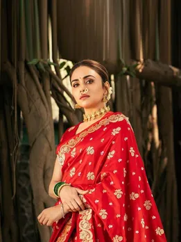amruta-khanvilkar