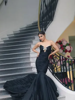 মৌনি-রয়
