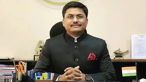 IAS officer failed more than 10 times, awanish sharan, IAS officer awanish sharan, IAS officer failure story, IAS officer success story, IAS officer story, IAS awanish sharan Tweet, IAS awanish sharan twitter, IAS officer inspiring story, IAS officer inspirational story
