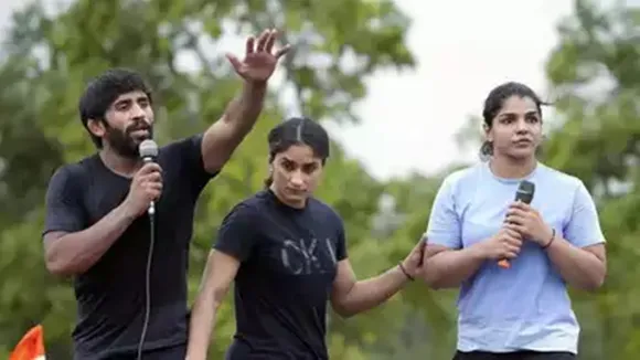 Amit Shah,Bajrang Punia,Home Minister,Sakshi Malik,Vinesh Phogat,Wrestler,Wrestler Movement