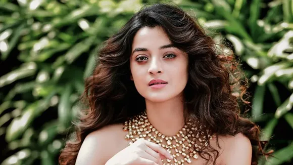 darshana banik, darshana banik model-actress, darshana banik tollywood, darshana banik news, darshana banik update, darshana banik new web series, darshana banik bangaldesh movie, bangladeshi movie, new bangladesh movie, abdullah jahir babu, দর্শনা বণিক, টলিউড, বিনোদন, আজকের বিনোদন, entertainment news, today entertainment news, news update today, latest entertainment news, ie bangla entertainment news