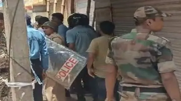 oppsosition candidates are beaten in domkol during nomination file process