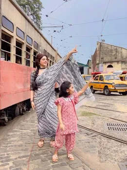 মাইরা ভাইকুল স্নেহা ওয়াঘ নাচের ভিডিও