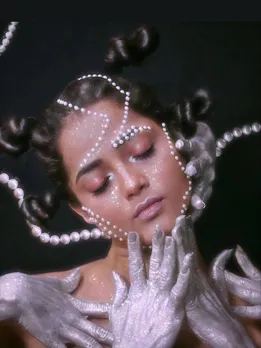 শিবালি পরব মহারাষ্ট্রচি হাস্যযাত্রা