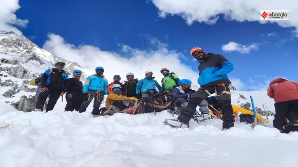 bengali mountaineer group reach bramha 1 peak