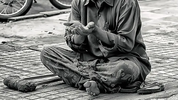 beggar,poverty,financial instability,lucrative profession,wealthiest beggar