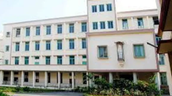 loreto college withdraw notice for which makes controversy