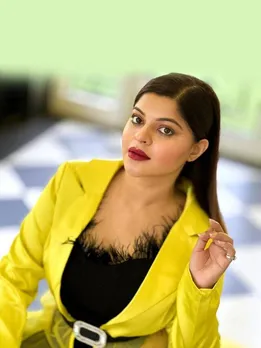 স্নেহা ওয়াঘ ওয়েস্টার্ন লুক
