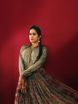 বৈদেহী পরশুরামীর নতুন চেহারা