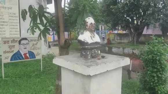 Bajrang Dal, Bajrang Dal activists, Ambedkar bust vandalised, Ambedkar bust damaged, Bhim Rao Ambedkar, Indian Express, India news, current affairs