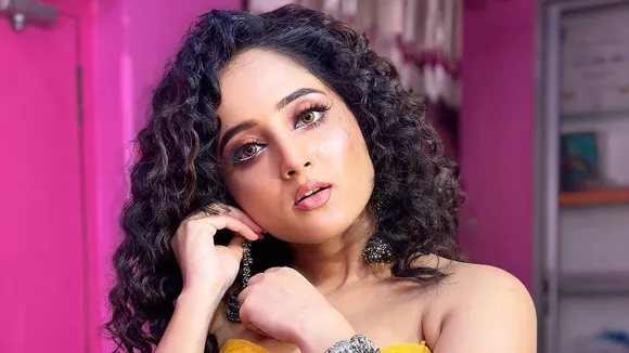 soumitrisha kundu, pradhan shooting, dev, dev north bengal, soumitrisha kundu on pradhan, entertainment news