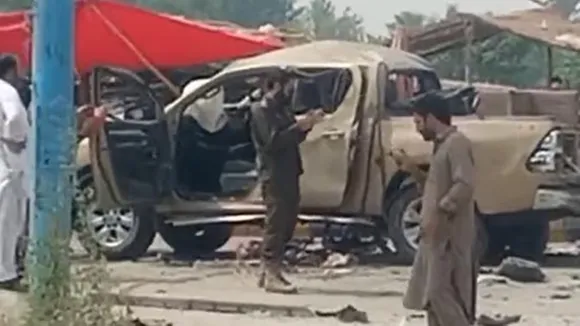 Peshawar, pakistan, pakistan news in hindi, pakistan news, pakistan bomb blast, frontier constabulary, warsak road, khyber pakhtunkhwa province, World News in Hindi, World News