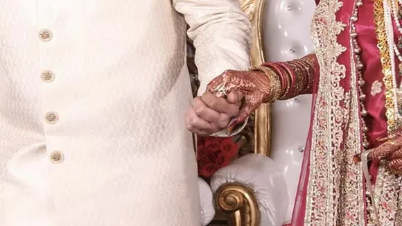 IIT Degrees Of Couple Mentioned on Wedding Card, Wedding Card, Wedding Card viral, viral Wedding Card, IIT Degrees on Wedding Card, funny reactions, IIT Degrees, viral card, viral news, trending news, invitation cards, invitation card viral, viral invitation card"