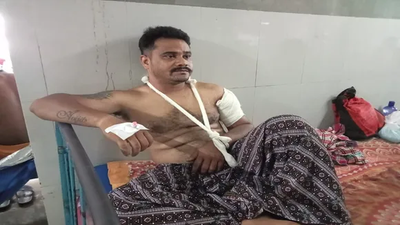 Businessman shot in Khandaghosh , খণ্ডঘোষে গুলিবিদ্ধ ব্যবসায়ী
