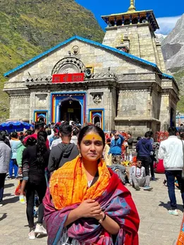 rinku-rajguru-visited-kedarnath-temple