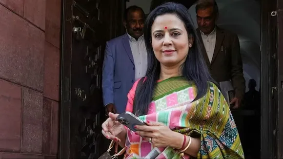 tmc mp mahua moitra, mahua moitra news, mahua moitra latest updates, bjp mp nishikant dubey, cash for query row