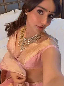 Navratri 2023| Bollywood Celebrities| Neha Sharma Neha Sharma Latest Photo| Neha Sharma Latest Pic| Neha Sharma Instagram