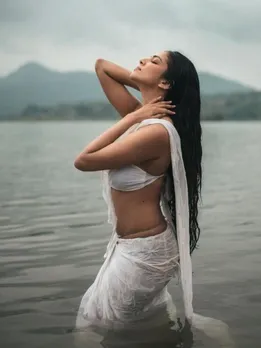 Malvika Mohanan Malvika Mohanan Latest Photos| Malvika Mohanan Hot Pic| Malvika Mohanan Instagram