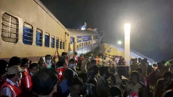 Train derailed in Vizianagaram | AP Train Accident Train Accident News