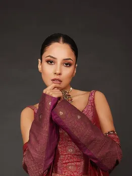 Shehnaaz Gill Glamorous Look
