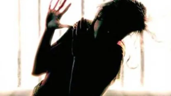 acid attack case kestopur kolkata, , কেষ্টপুরে স্ত্রীকে অ্যাসিড আক্রমণ স্বামী