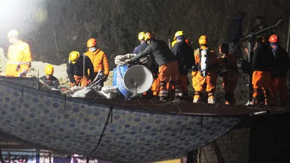 Uttarakhand Tunnel Accident, Uttarkashi Tunnel Accident, Uttarkashi Silkyara Tunnel Accident, 41 শ্রমিক বেরিয়ে আসবে আজ, উত্তরকাশী সিল্ক্যারা টানেল দুর্ঘটনায় উদ্ধার অভিযান অব্যাহত, Uttarakhand News, Uttarakhand Tunnel Accident, Uttarkashi Silkyara Tunnel Accident, Uttarkashi Tunnel Accident, Uttarkashi Tunnel Accident, কিরা টানেল দুর্ঘটনা উদ্ধার অভিযান অব্যাহত, উত্তরাখণ্ড সংবাদ,