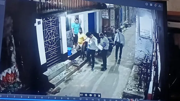 Fake income tax raid on gold shop in Srirampur , পোলবার পর শ্রীরামপুরে সোনার দোকানে আয়কর হানায় চাঞ্চল্য, সময় এগোতেই চক্ষুচড়ক