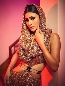 Mouni Roy | Mouni Roy Latest Photos | Mouni Roy Instagram | Mouni Roy Movies