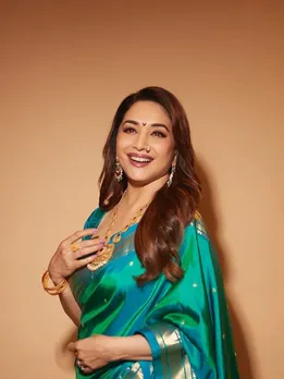 Madhuri Dixit Paithani Saree Video