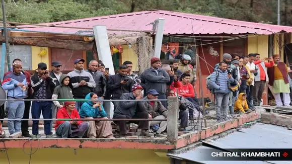 Will celebrate our Diwali now says relative of trapped worker as Uttarkashi rescue op close to completion , আর তর সইছে না, আজই যেন দীপাবলি! প্রিয়জনেদের অপেক্ষায় আটক শ্রমিকদের আত্মীয়রা