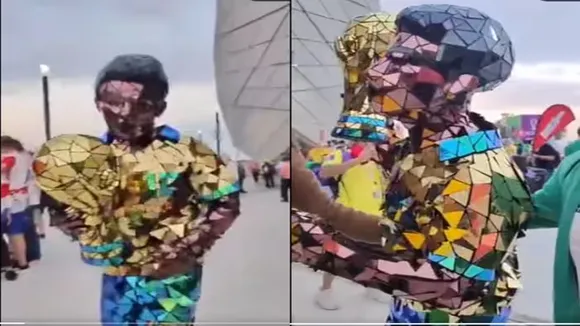 Brazil Football Fan,Social Media Viral Video,Viral Video,Trending Video,Brazil football fan viral video,Mirror dress,