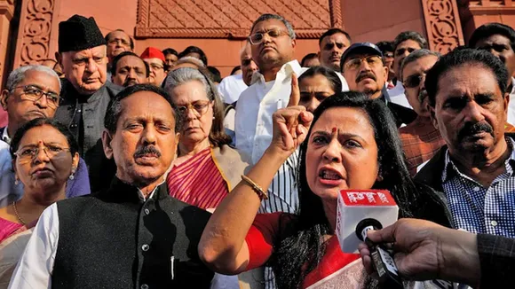 Mahua Moitra,cash for query case,Mahua Moitra expels,Lok Sabha ethics committee,nishikant dubey,darshan heeranandani,pm narendra modi,jai anant dehadrai