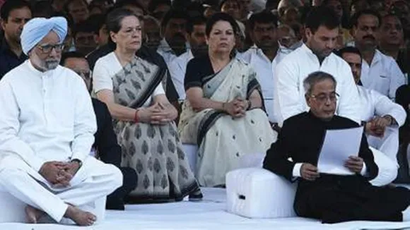 sonia gandhi manmahan singh pranab mukherjee congress