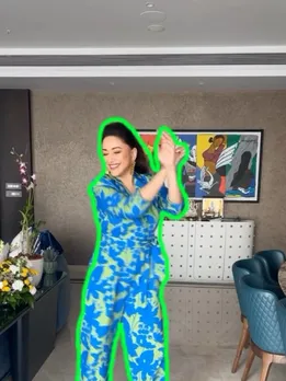 Madhuri Dixit Trending Dance Video