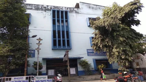 student crisis in bengali medium school at kolkata