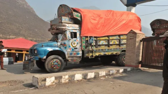 India, Pak trade