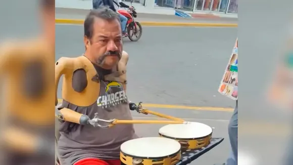 Viral video,Viral video of handicapped person,emotinal,viral,Father love,father emotional video