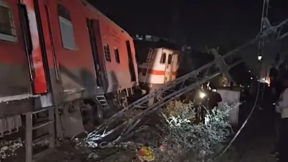 Train Accident, Rajasthan Train Accident, Sabarmati-Agra Superfast Express Accident, Ajmer, Train Derailed, Passengers Injured, ট্রেন দুর্ঘটনা, রাজস্থান , রাজস্থানে ট্রেন লাইনচ্যুত, সবরমতী-আগ্রা এক্সপ্রেস, ,Bangla News, Latest Bangla News, News in Bangla, Bengali News, Latest Bengali News, News in Bengali"
