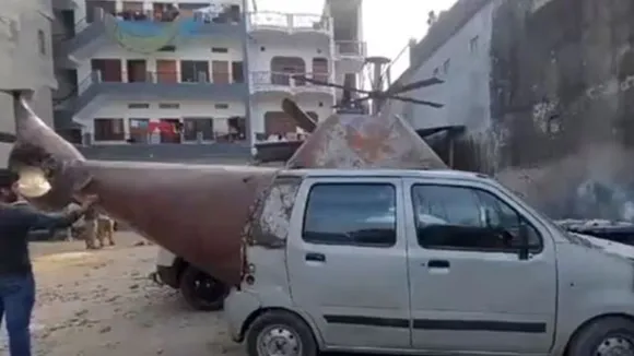 Ambedakar Nagar helicopter,car converted into helicopter,car become helicopter,Ambedakar Nagar News,brothers helicopter,helicopter for bride groom,Ambedakar Nagar police,brothers caught,Desi Jugaad,viral video