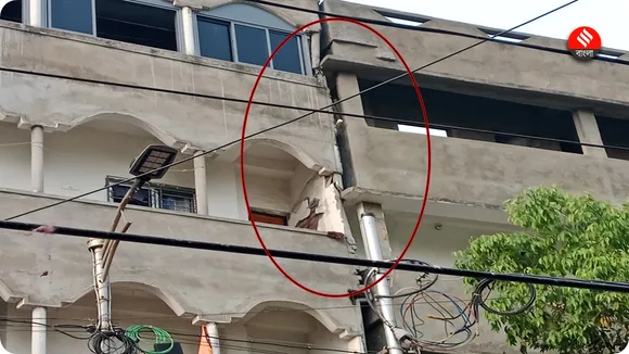 What is Mayor Firhad Hakims argument about illegal high rises in Kolkata after the Gardenrich case , গার্ডেনরিচ কাণ্ডের পর কলকাতার বেআইনি বহুতল নিয়ে ফের কী যুক্তি মেয়র ফিরহাদ হাকিমের?