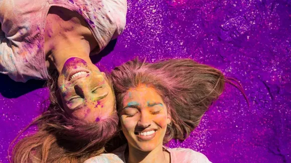 how to make DIY holi colors at home